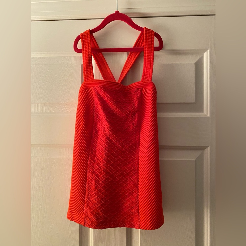 Deletta Criss Cross Back Top